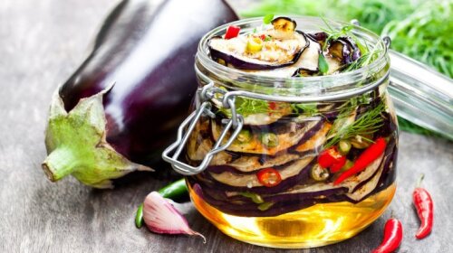 Вяленые баклажаны с перцем