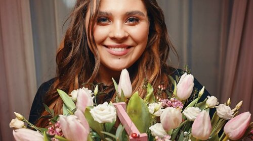 Солистка KAZKA показала как спасает кожу после экстремального похудения на 20 килограммов: "Это реально работает"