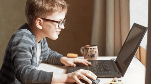 Дистанційне навчання, зображення з вільних джерел