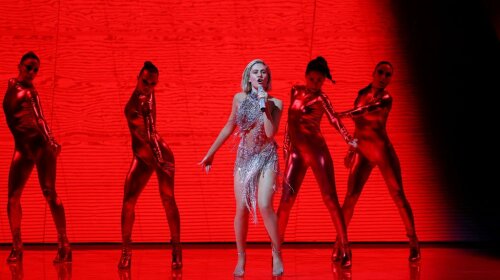 Евровидение 2021: Участница в "голом платье" вызвала фурор