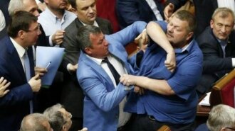 Драка, элитный коньяк и кошки-переселенки: итоги работы украинского парламента на этой неделе