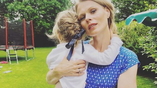 Ольга Фреймут умилила кадрами с маленькой дочерью Евдокией - очень редко показывает ее в Instagram