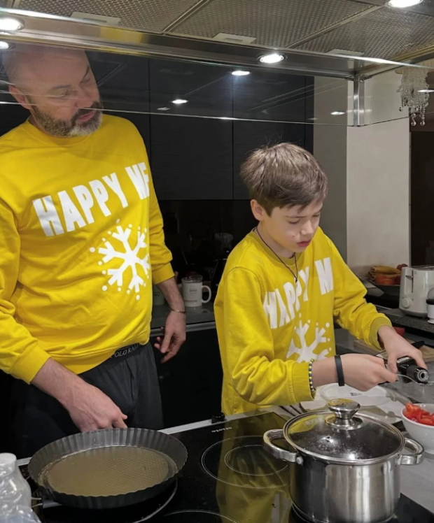 Муж Маши Ефросининой Тимур Храмаев и их сын