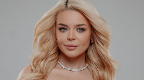 Аліна Гросу, фото із соцмереж співачки