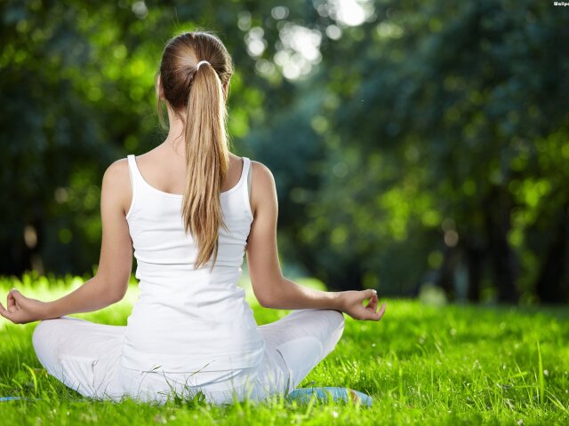 yoga-girl-breathing-therapy-pranayama