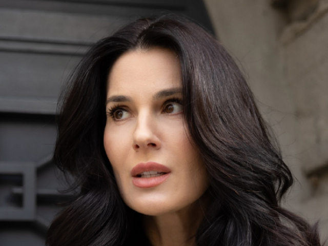 Маша Єфросиніна