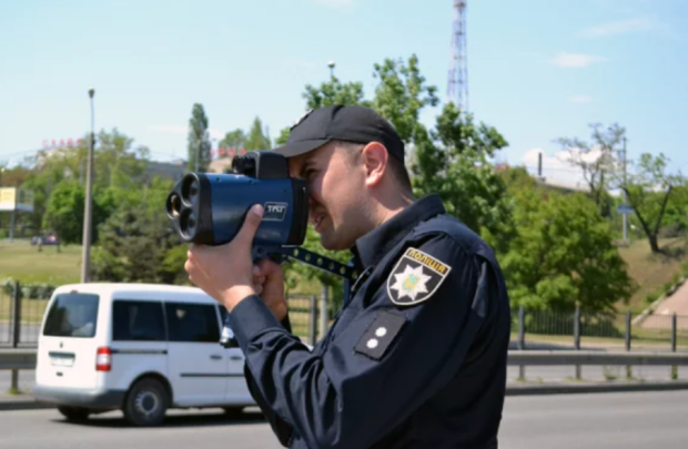 Поліція, дорога, фото з соцмереж