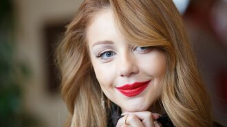 Игривая Тина Кароль сбросила одежду, засветив все самое сокровенное: "Смотри и плачь, Дан"