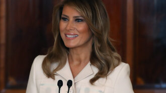 49-летняя Мелания Трамп показала, что надеть, чтобы выглядеть моложе – уроки стиля от первой леди