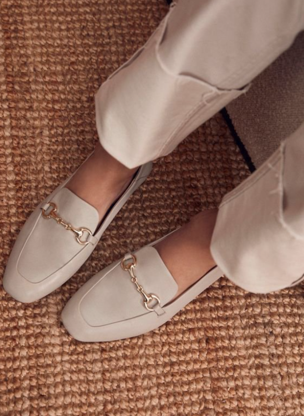 Найкращий стиль одягу для жінок 40+, щоб виглядати молодше