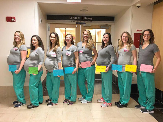 Восемь из девяти беременных медсестер