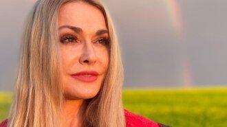 "Респект косметолога!": 54-річна Ольга Сумська вразила ідеальною шкірою на обличчі-показала його крупним планом (ФОТО)