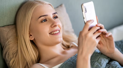 Телефон, изображение из свободных источников