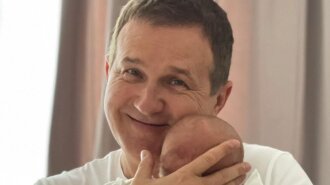 Папа в деле!: 51-летний Горбунов показал, как проводит время с детьми пока Осадчая в командировке