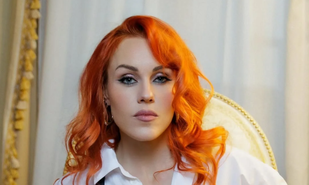 Елена Тополя