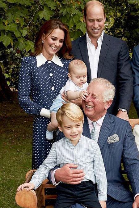 Кейт Міддлтон в сукні з улюбленим принтом на офіційному знімку в честь ювілею принца Чарльза