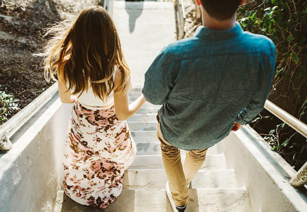 Гороскоп совместимости знаков для женщин: женщина Весы мужчина Дева