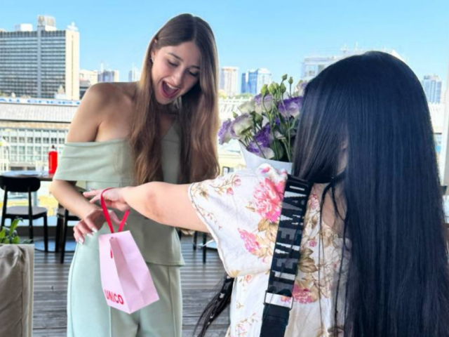 Подруги, дружба, зображення: clutch.net.ua