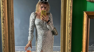 Сукня у горошок, мода на літо-2026, фото: Clutch