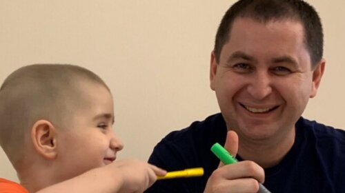 "Когда 4-летний Феликс заболел раком, младшему было всего две недели": болезнь вернулась, семья просит помочь