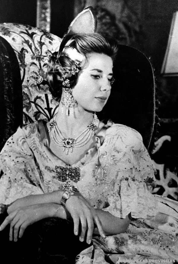 Как выглядела в молодости самая титулованная герцогиня в мире (ФОТО)