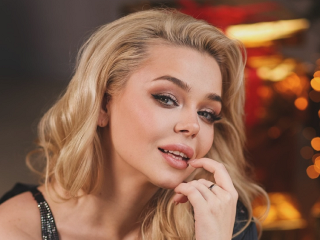 Алина Гросу