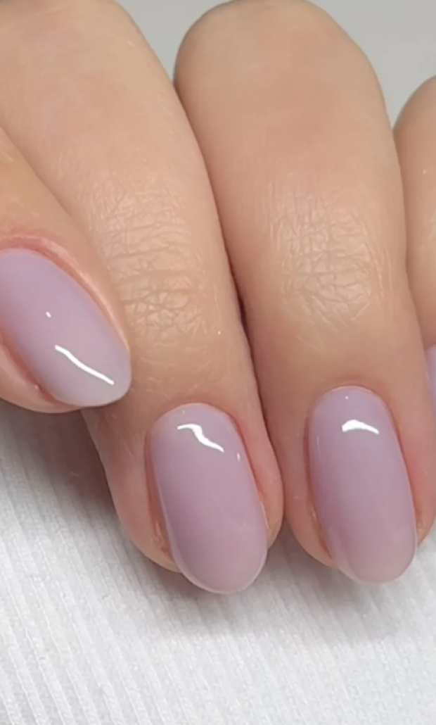 Новий модний манікюр на весну та літо