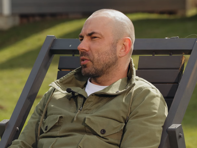 Андрій Бєдняков, кадр з інтерв'ю