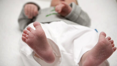 Мамам не позавидуешь: самые крупные новорожденные со всего мира