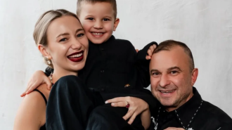 Катя Репяхова та Віктор Павлик з сином Михайлом, фото із соцмереж