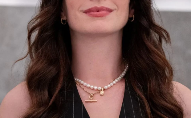 Энн Хэтэуэй в фильме "Дьявол носит Prada 2", 2026