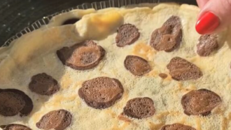 Леопардові млинці, кадр з відео