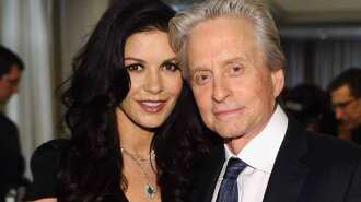 Michael-Douglas-and-Catherine-Zeta-Jones-1440×959