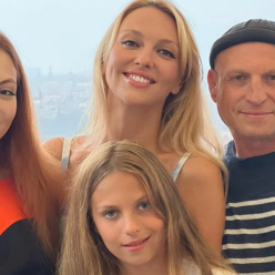 Оля Полякова, Вадим Бряковський та їхня родина