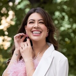 Раміна Ешакзай