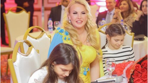 Найбагатша співачка України Камалія разом із доньками та чоловіком-мільйонером засвітилася на розкішному заході