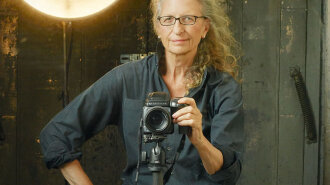 По стопам Джоли: в кафе Киева заметили легендарную американскую фотографа Энни Лейбовиц