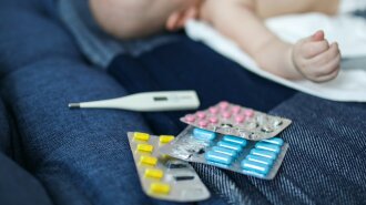 "Не называйте их конфетками": доктор Комаровский рассказал, как правильно хранить детские лекарства