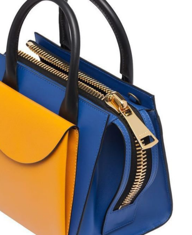 Сумка з кольоровими ефектами