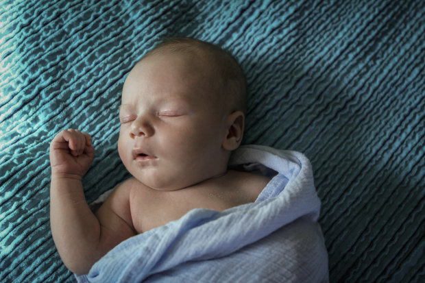 Комаровський відповів, в якому положенні повинен спати немовля