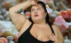 Alyona Alyona, співачка, фото без білизни