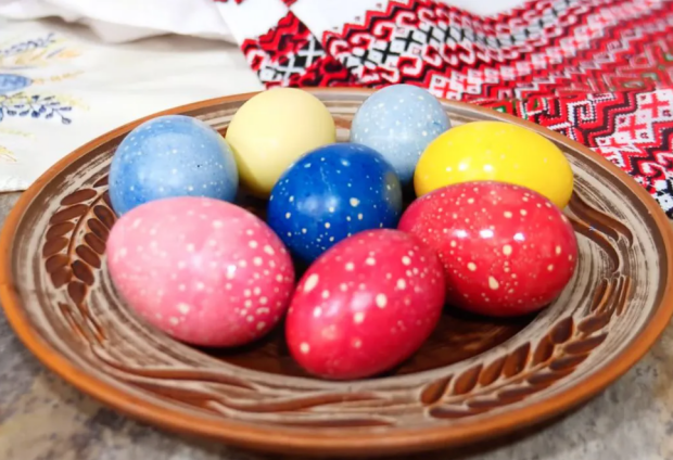 Крашанки, Великдень, кадр з відео