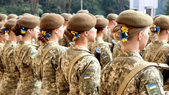 В армии собираются открыть больше должностей для женщин