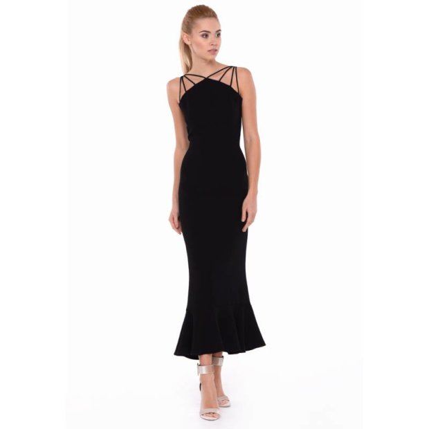Чорне класичне плаття з відкритими плечима на Новий рік 2019. Ціна — 4990