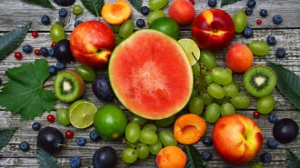 Виводить токсини, корисний для печінки і серця: названо неймовірно корисний фрукт