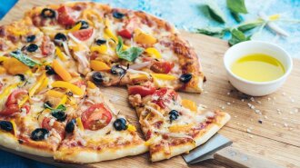 Піца — далеко не самий шкідливий продукт