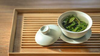 Може викликати залежність і діарею: чим може бути небезпечний зелений чай