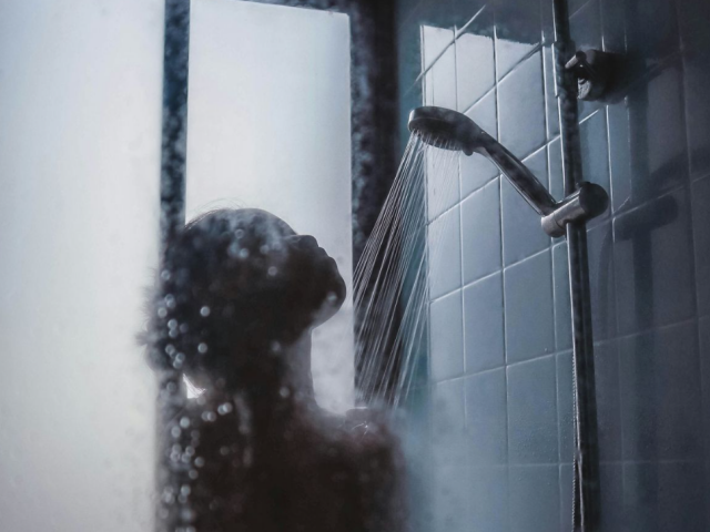 Душ, зображення з вільних джерел