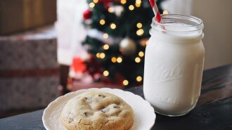 milk-and-cookies
