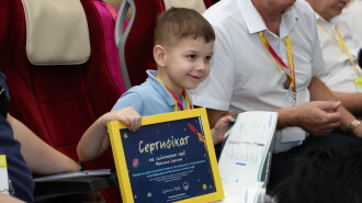 8-летний мальчик возглавил украинскую делегацию на запуске настоящей ракеты